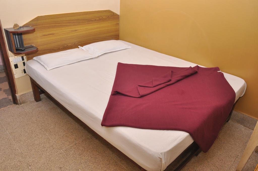 Shiva Guru Comforts Villa Mysore Exterior photo